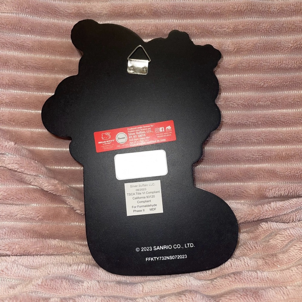 Hello Kitty Stocking Sign Plaque - Picture 2 of 4